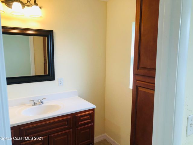 1923 Jefferson Avenue, Melbourne, FL 32935