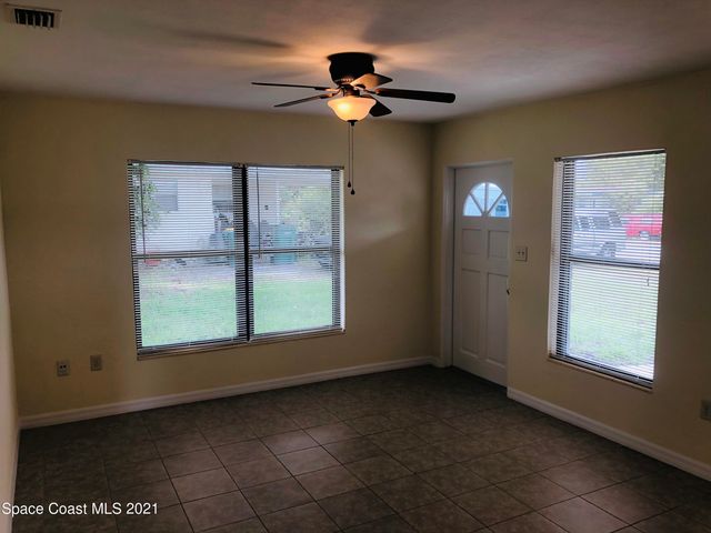 1923 Jefferson Avenue, Melbourne, FL 32935