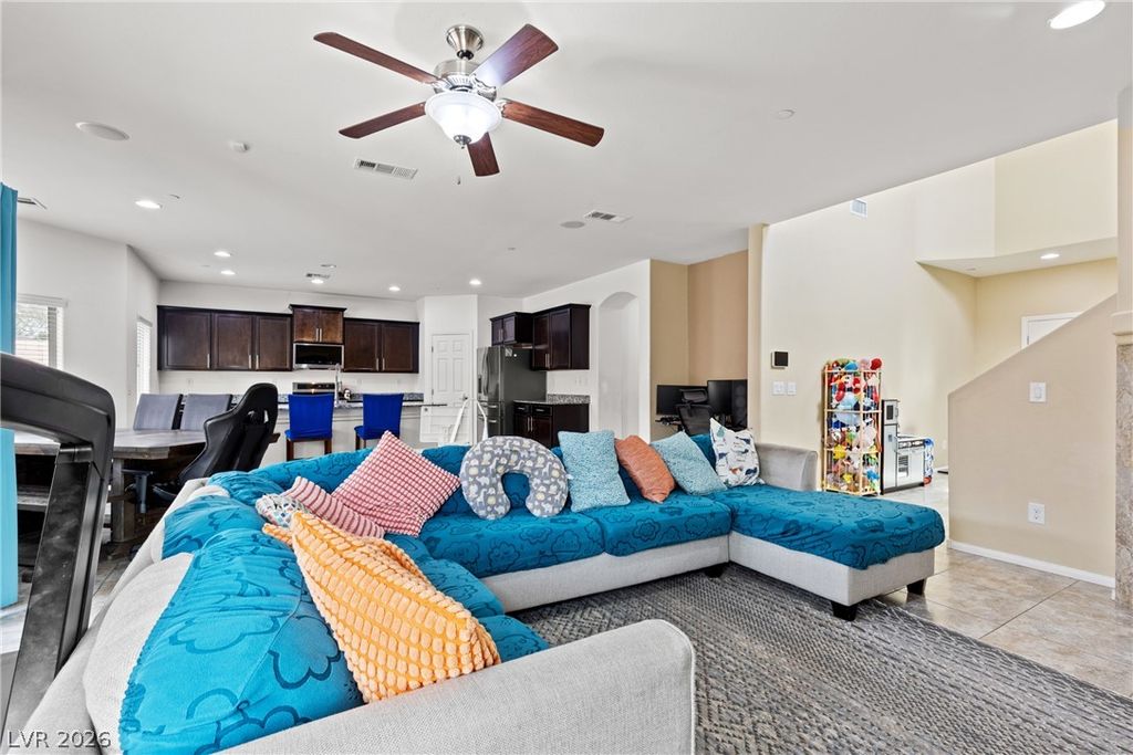 809 Maybole Avenue, Henderson, NV 89012 — photo 5