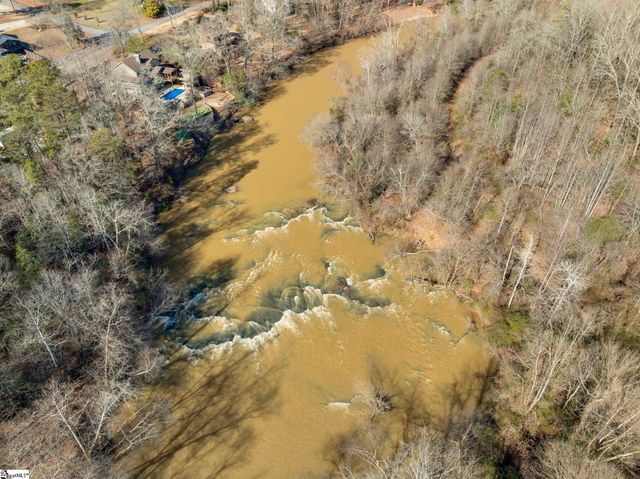 221 Kondros Circle, Greenville, SC 29611