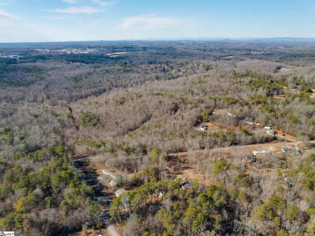 221 Kondros Circle, Greenville, SC 29611