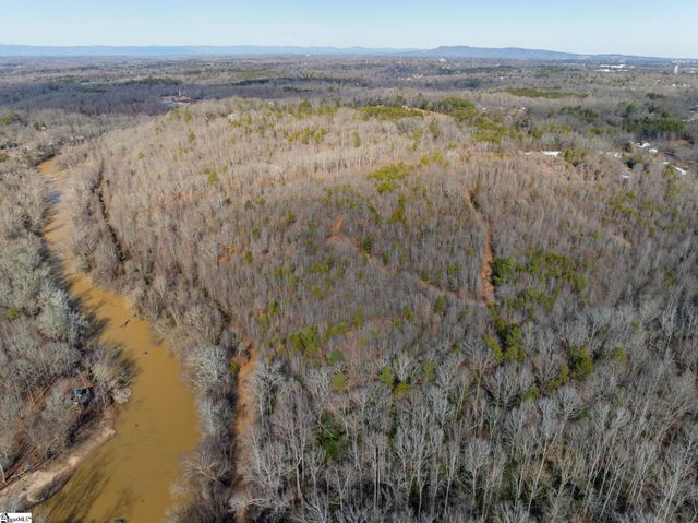 221 Kondros Circle, Greenville, SC 29611