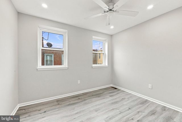 2010 S ALDEN ST, Philadelphia, PA 19143