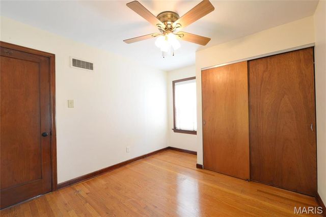 10337 Little Flower Lane, St Ann, MO 63074