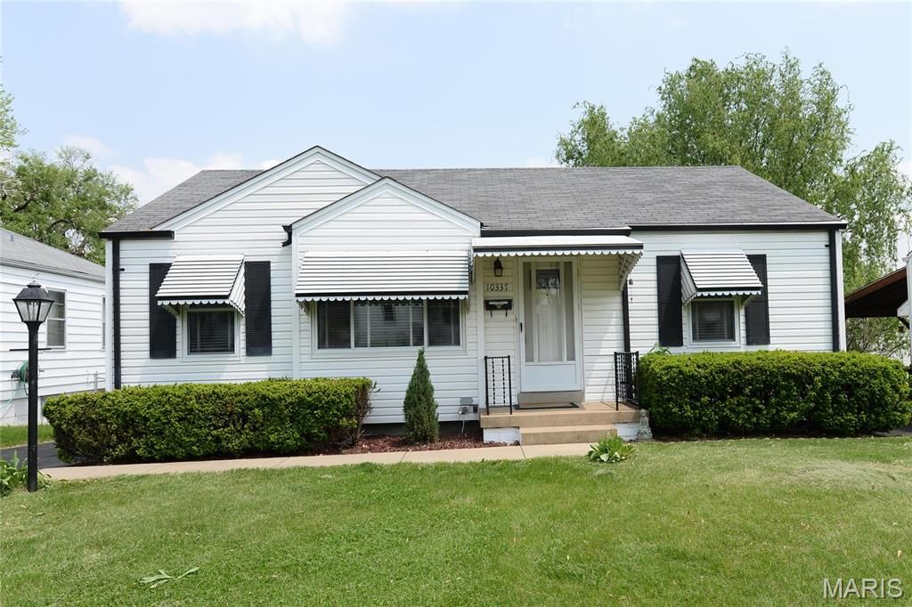 10337 Little Flower Lane, St Ann, MO 63074