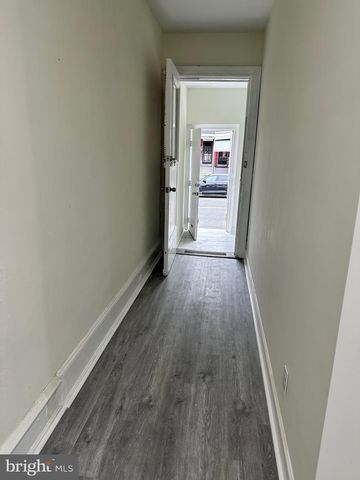 5710 CEDAR AVE, Philadelphia, PA 19143