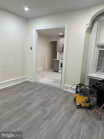 5710 CEDAR AVE, Philadelphia, PA 19143