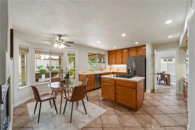 31801 Valone Court, Temecula, CA 92591