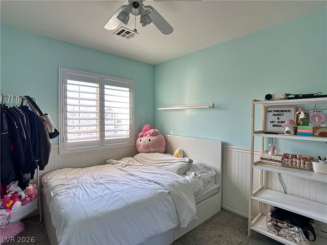 7132 Diving Petrels Place, North Las Vegas, NV 89084