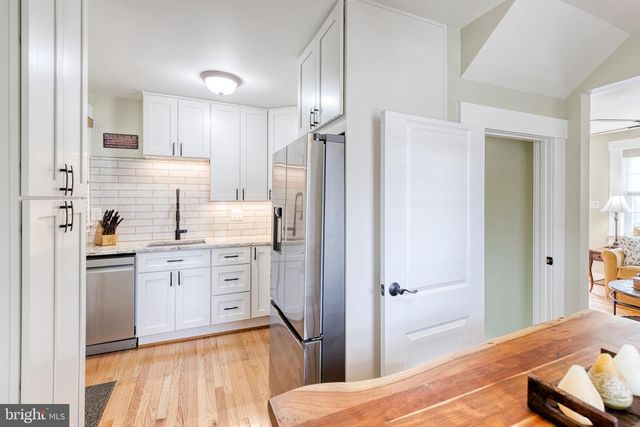 2018 ROCKWELL AVE, Catonsville, MD 21228