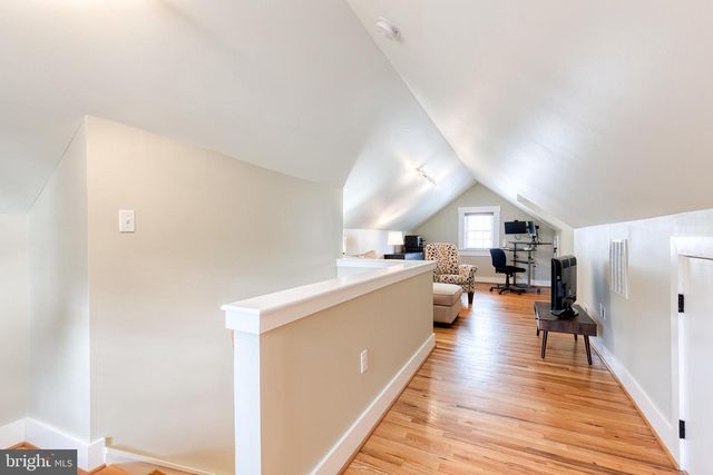 2018 ROCKWELL AVE, Catonsville, MD 21228