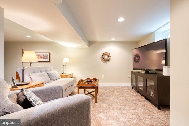 2018 ROCKWELL AVE, Catonsville, MD 21228