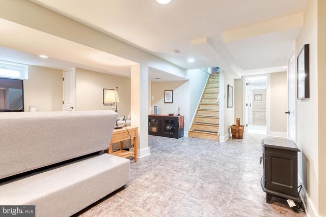 2018 ROCKWELL AVE, Catonsville, MD 21228