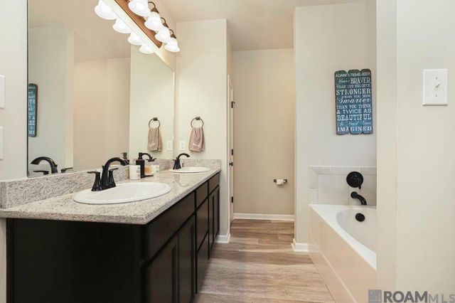 41396 Cozy Way, Gonzales, LA 70737