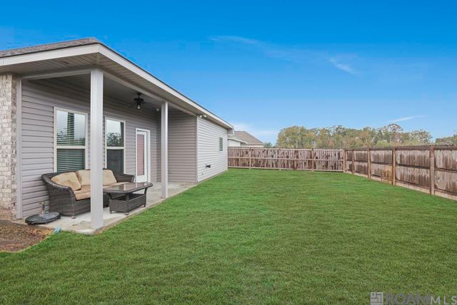 41396 Cozy Way, Gonzales, LA 70737