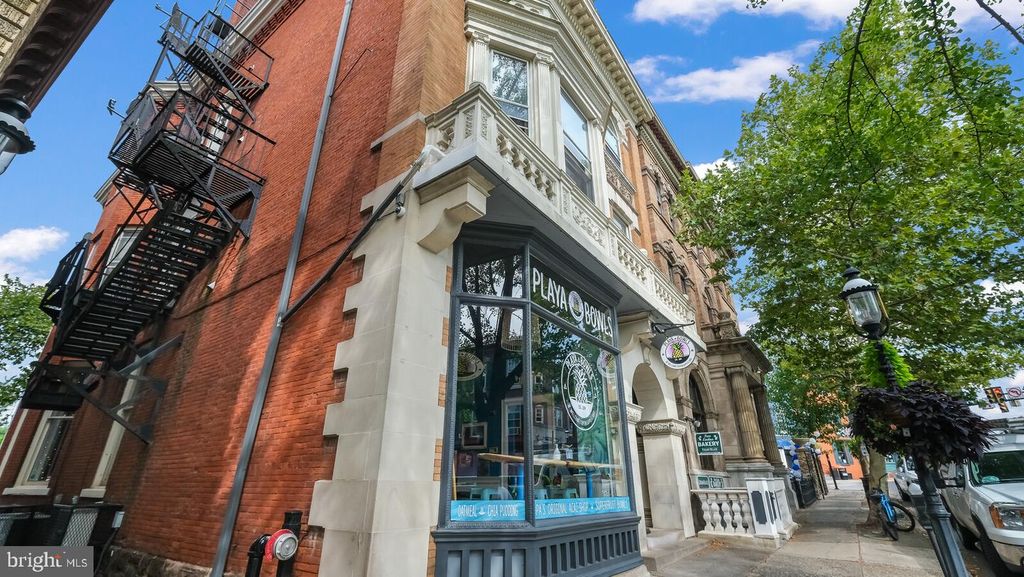 22 N MAIN ST #3, Doylestown, PA 18901