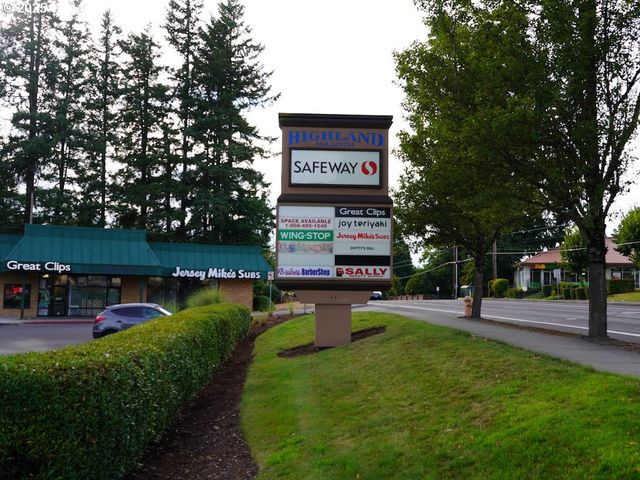 4434 W POWELL Blvd, Gresham, OR 97030