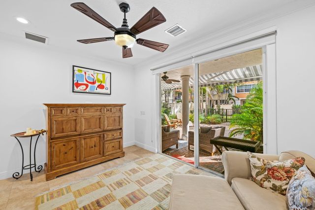 5580 NE Trieste Terrace, Boca Raton, FL 33487