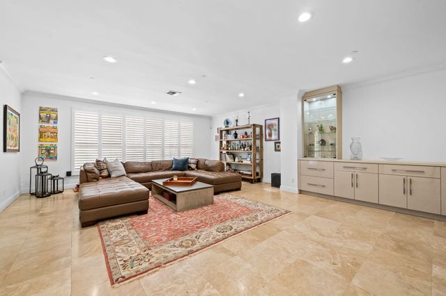 5580 NE Trieste Terrace, Boca Raton, FL 33487