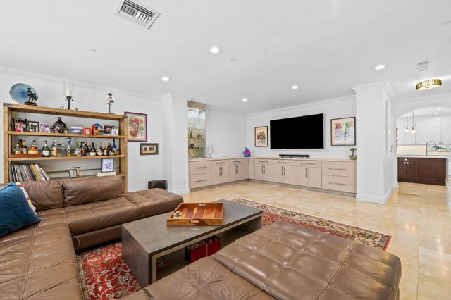 5580 NE Trieste Terrace, Boca Raton, FL 33487