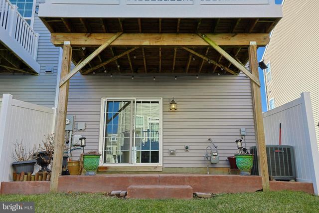 15318 LINVILLE CREEK DR, Haymarket, VA 20169