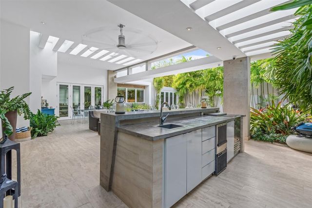 40 CALLE CAOBA, Guaynabo, PR 00966