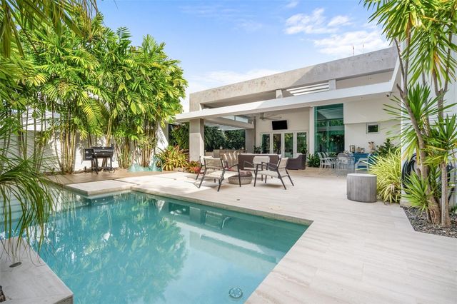 40 CALLE CAOBA, Guaynabo, PR 00966