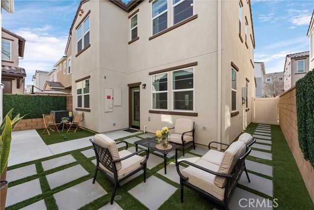 4010 Summer Way, Corona, CA 92883