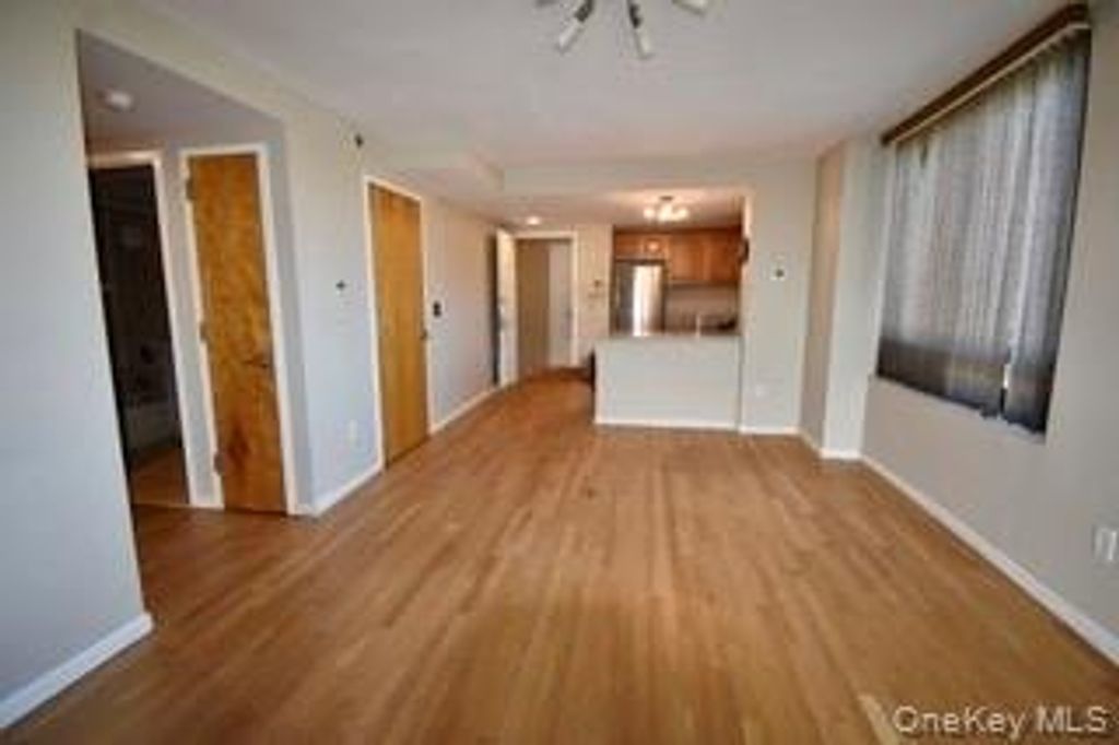 11624 Grosvenor Lane 4D, Kew Gardens, NY 11418 — photo 3