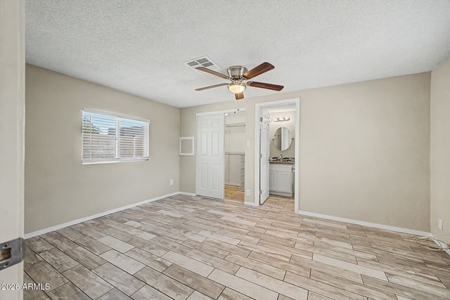 1221 N DYSART Road 27, Avondale, AZ 85323