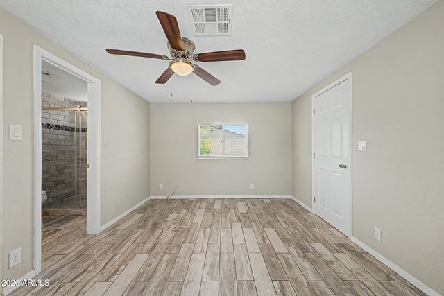 1221 N DYSART Road 27, Avondale, AZ 85323