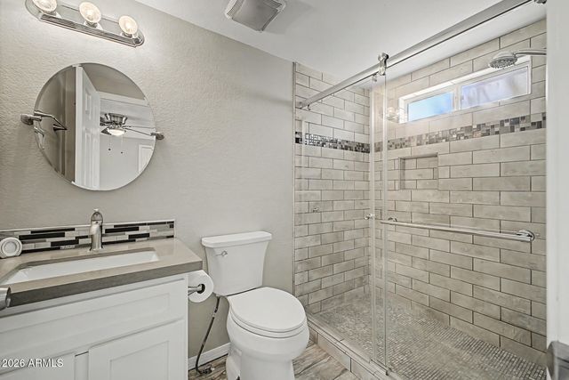 1221 N DYSART Road 27, Avondale, AZ 85323