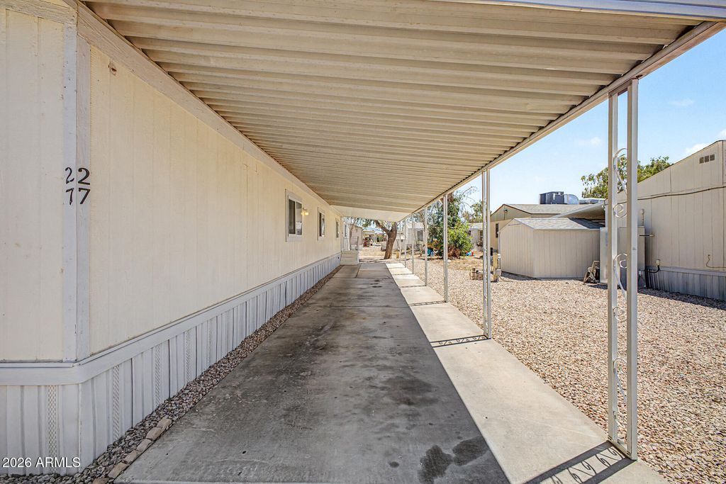 1221 N DYSART Road 27, Avondale, AZ 85323 — photo 4