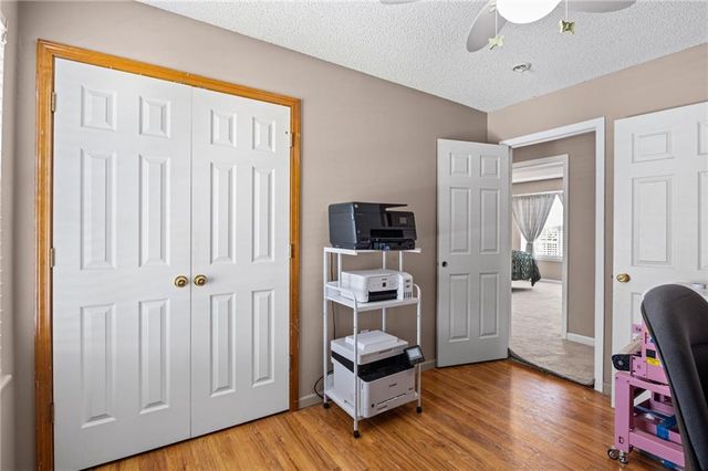 651 River Drive, Kansas City, KS 66111