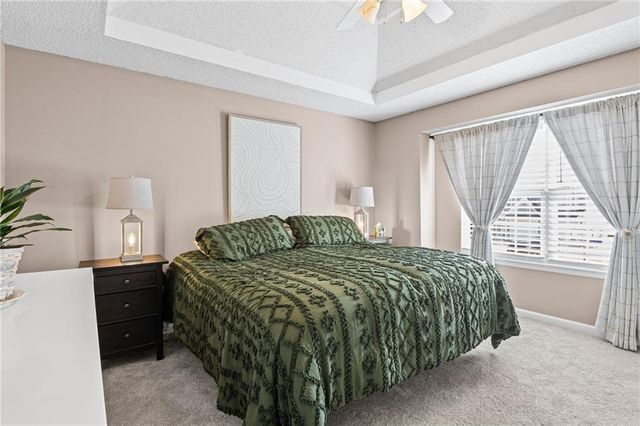 651 River Drive, Kansas City, KS 66111