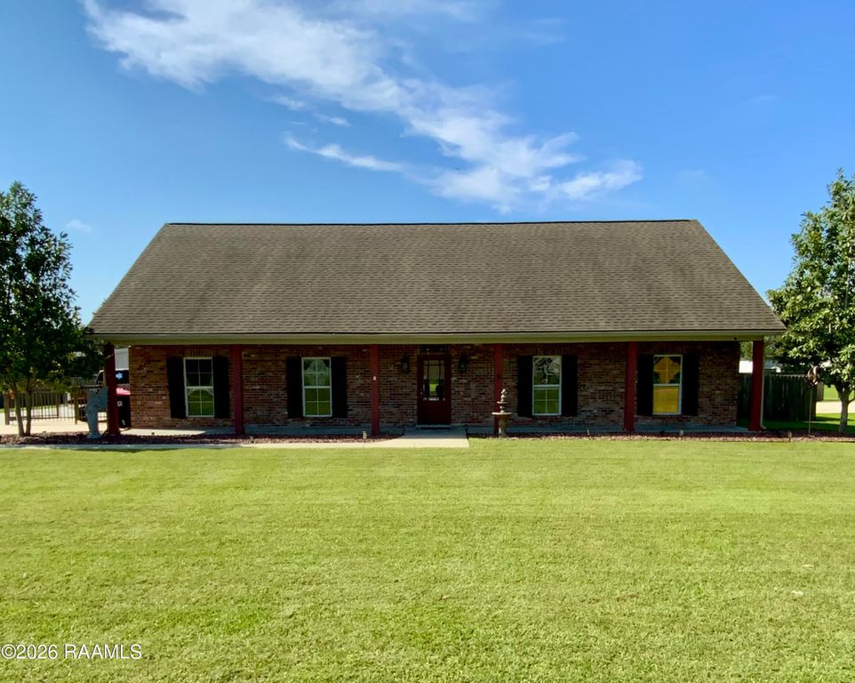 246 E Musique Road, Carencro, LA 70520