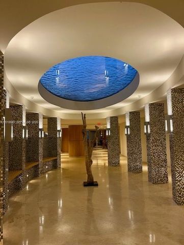 900 Biscayne Blvd 3207, Miami, FL 33132