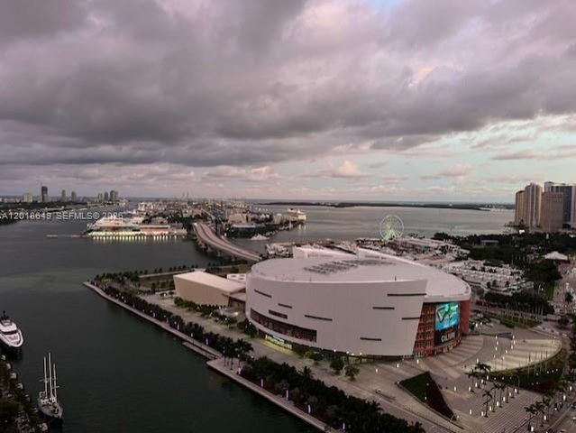900 Biscayne Blvd 3207, Miami, FL 33132