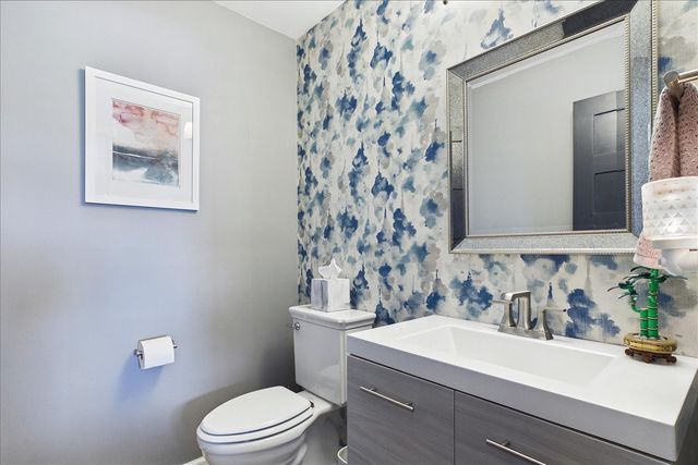 13320 Bucksburn Lane, Beach Park, IL 60083