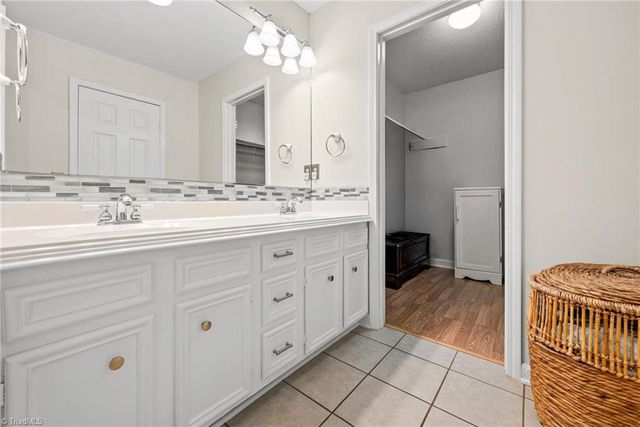 8750 Willowmede Drive, Lewisville, NC 27023