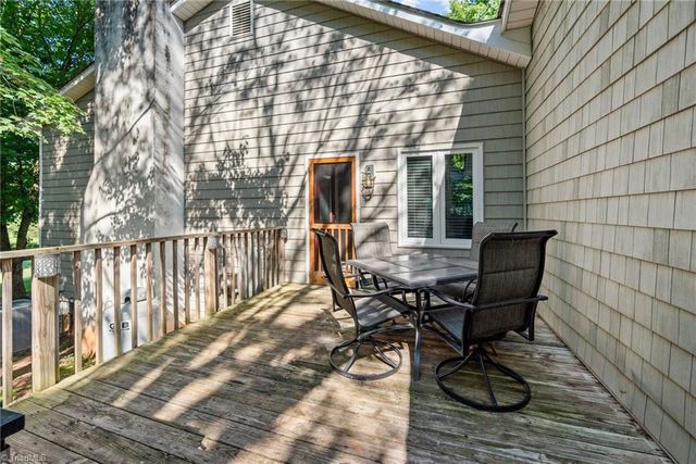 8750 Willowmede Drive, Lewisville, NC 27023