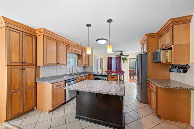 8750 Willowmede Drive, Lewisville, NC 27023