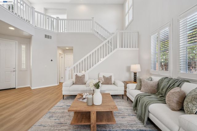2628 Photinia Ct, Pleasanton, CA 94588