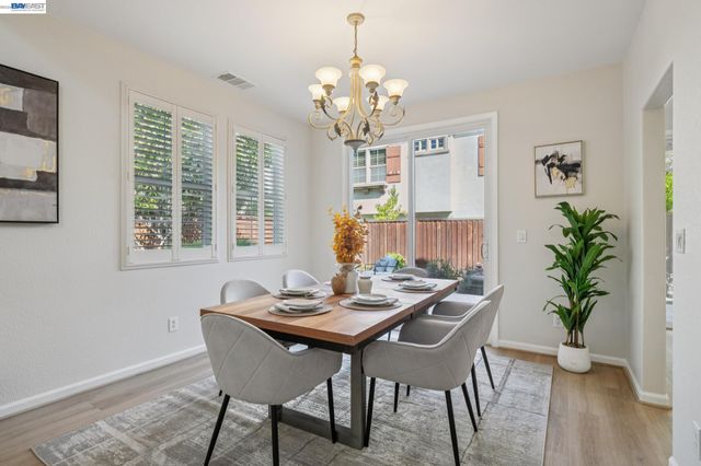 2628 Photinia Ct, Pleasanton, CA 94588