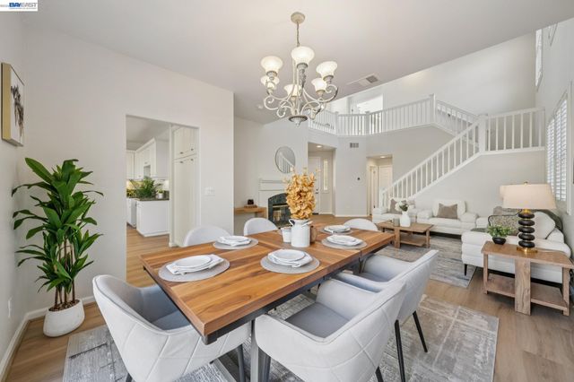 2628 Photinia Ct, Pleasanton, CA 94588