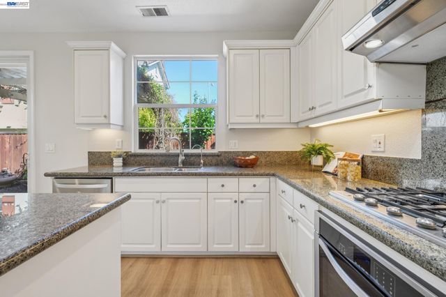2628 Photinia Ct, Pleasanton, CA 94588