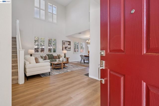 2628 Photinia Ct, Pleasanton, CA 94588