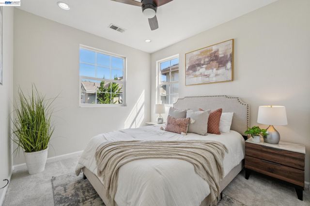 2628 Photinia Ct, Pleasanton, CA 94588
