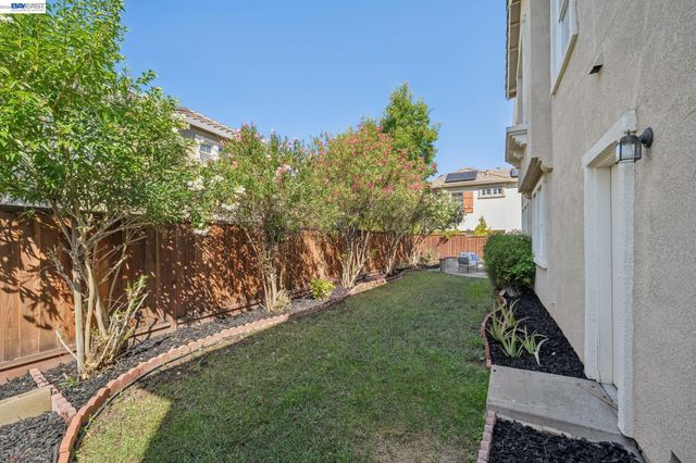 2628 Photinia Ct, Pleasanton, CA 94588