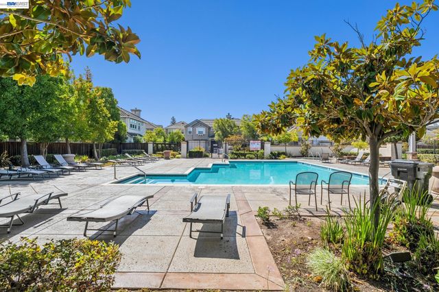 2628 Photinia Ct, Pleasanton, CA 94588